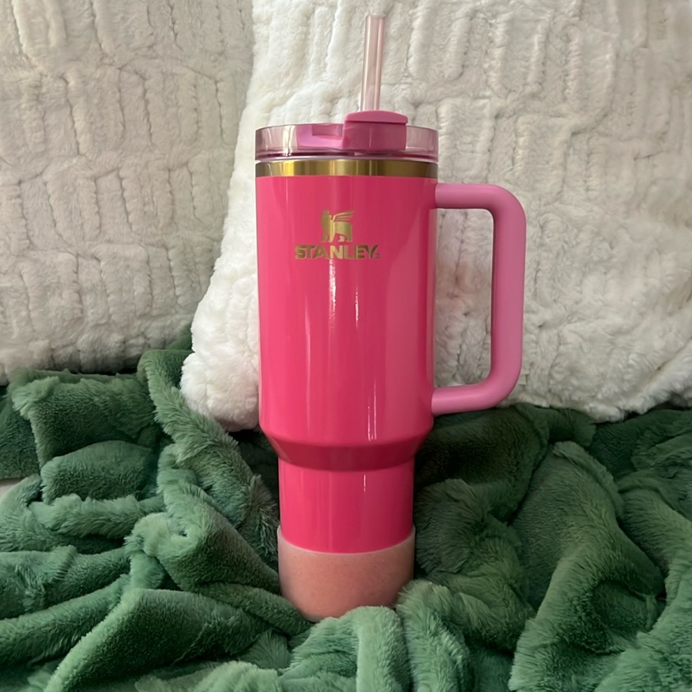 Limited edition, pink parade, Stanley 40oz